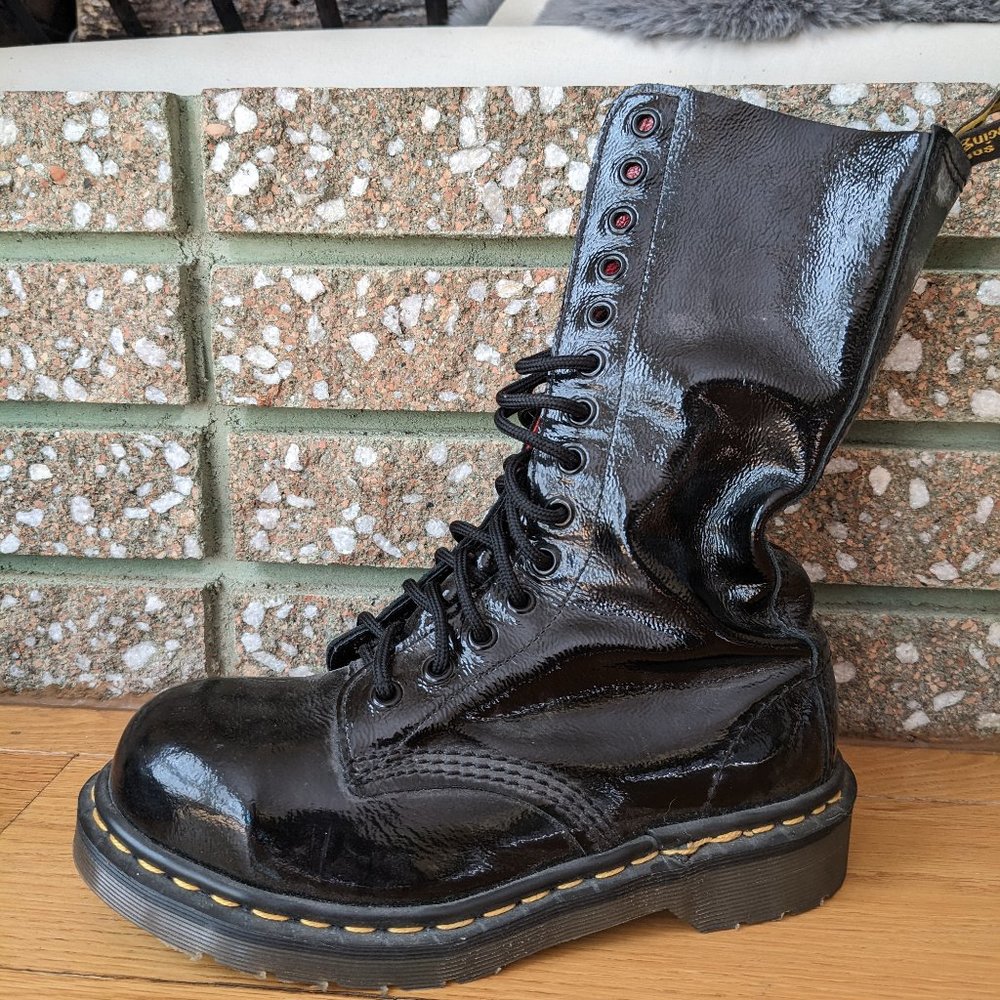 Black PATENT LEATHER 14-hole Doc Martens sz. 5.5 US/sz. 3 UK